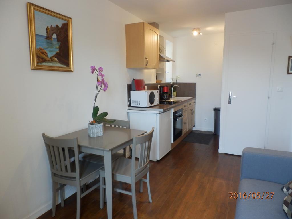 Loft Rue De La Mer - La Gronde Lägenhet Luc-sur-Mer Exteriör bild